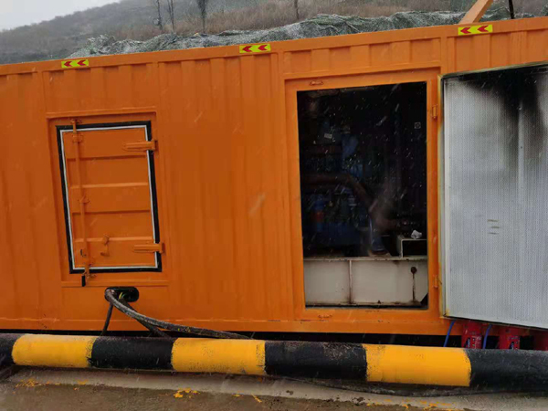 湘西发电机出租 柴油发电机组电压低报警怎么办？