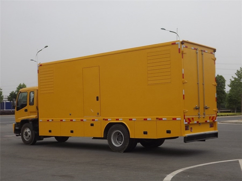 湘西发电车出租- 柴油发电机油箱怎么清洗