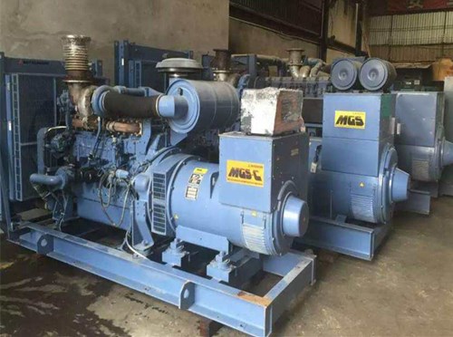 湘西柴油发电机如何测试电流大小？