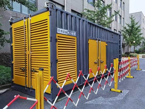 湘西如何使用转速表检查发动机的转速？