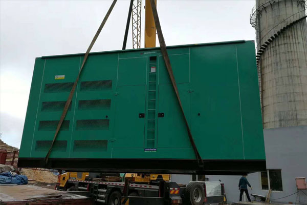 湘西柴油发电机组的保养周期？