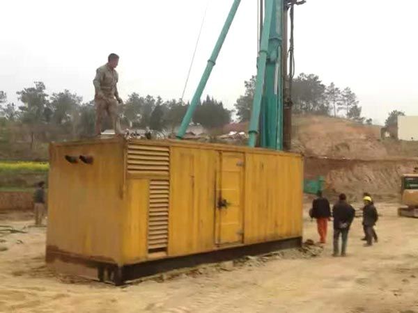 湘西如何判断水冷式机油散热器密封件是否需要更换？